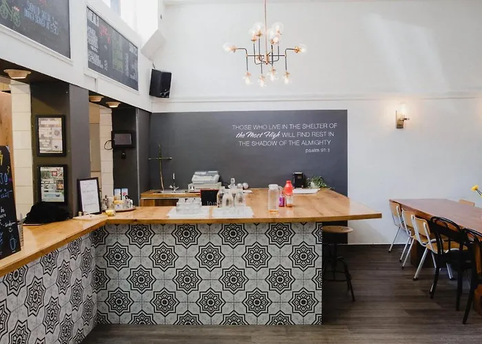 Shelter Jordan Christian Hostel Amsterdam